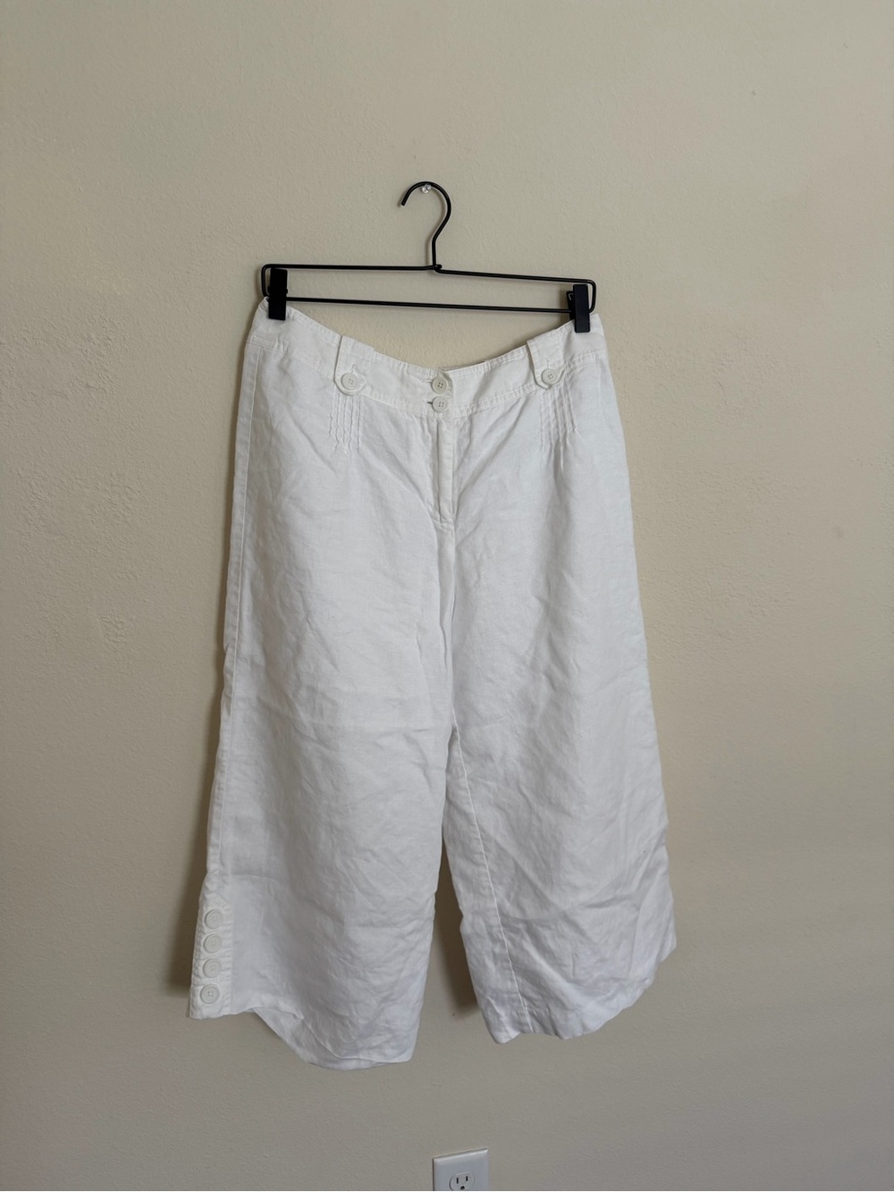 LOFT White Wide-Leg Linen-Blend Bermuda Shorts